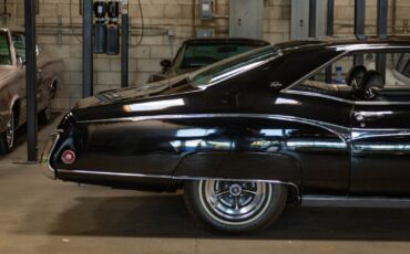 Buick-Riviera-1970-2-Door-Hardtop-4