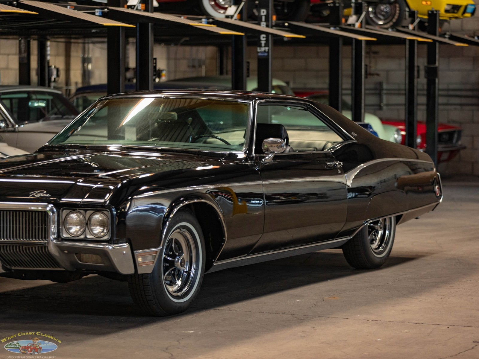 Buick-Riviera-1970-2-Door-Hardtop-9