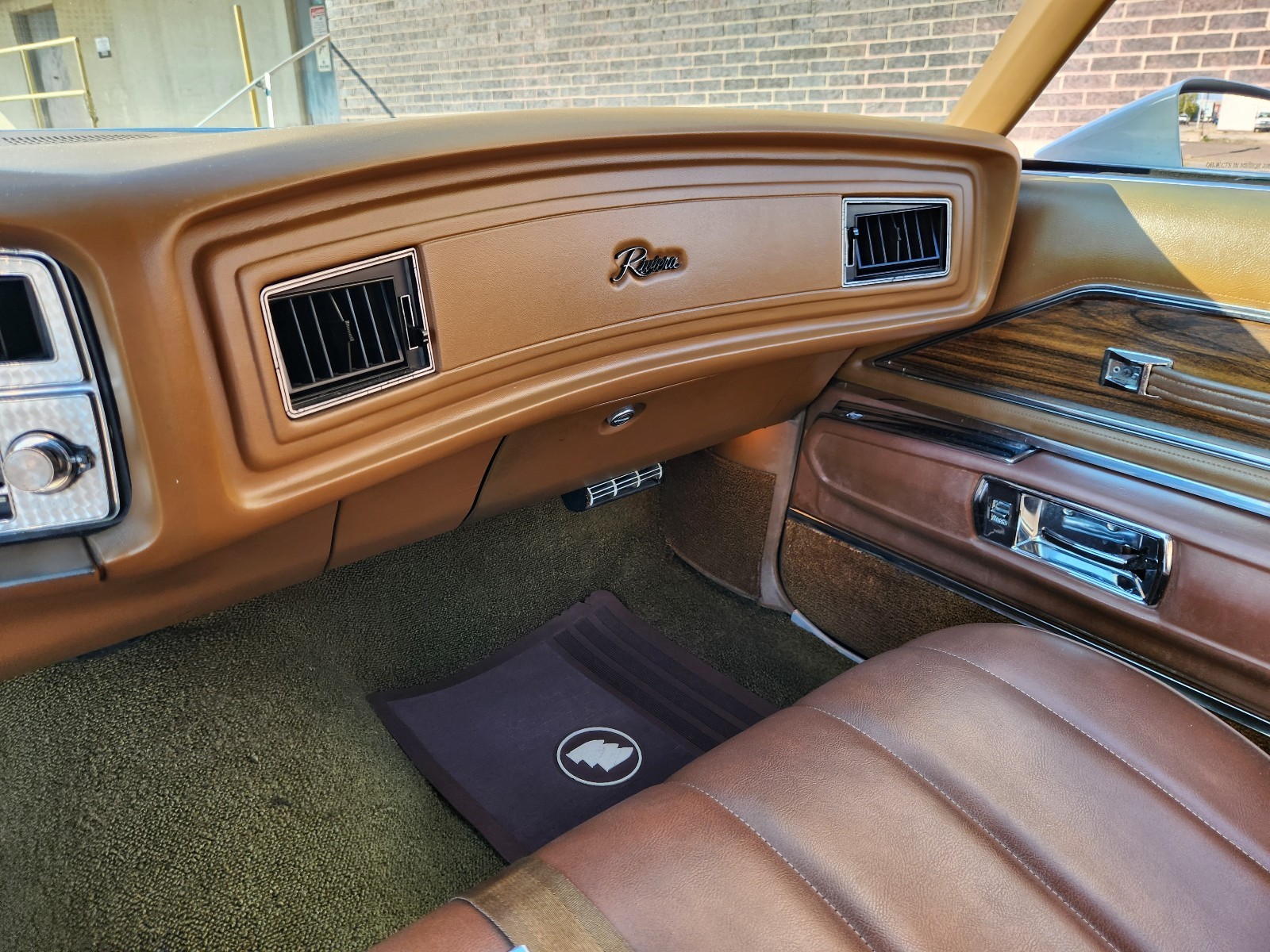 Buick-Riviera-1972-19