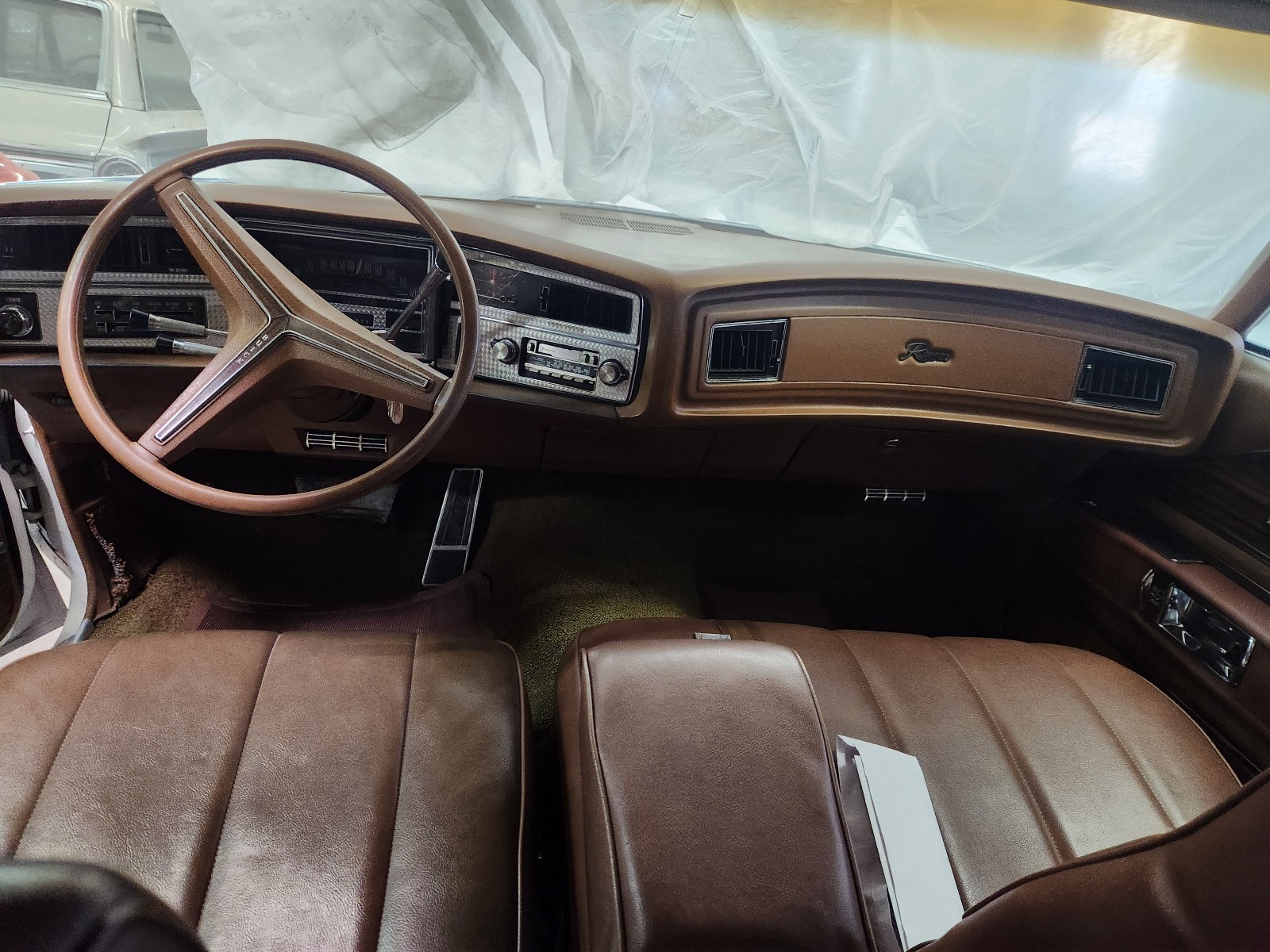 Buick-Riviera-1972-20