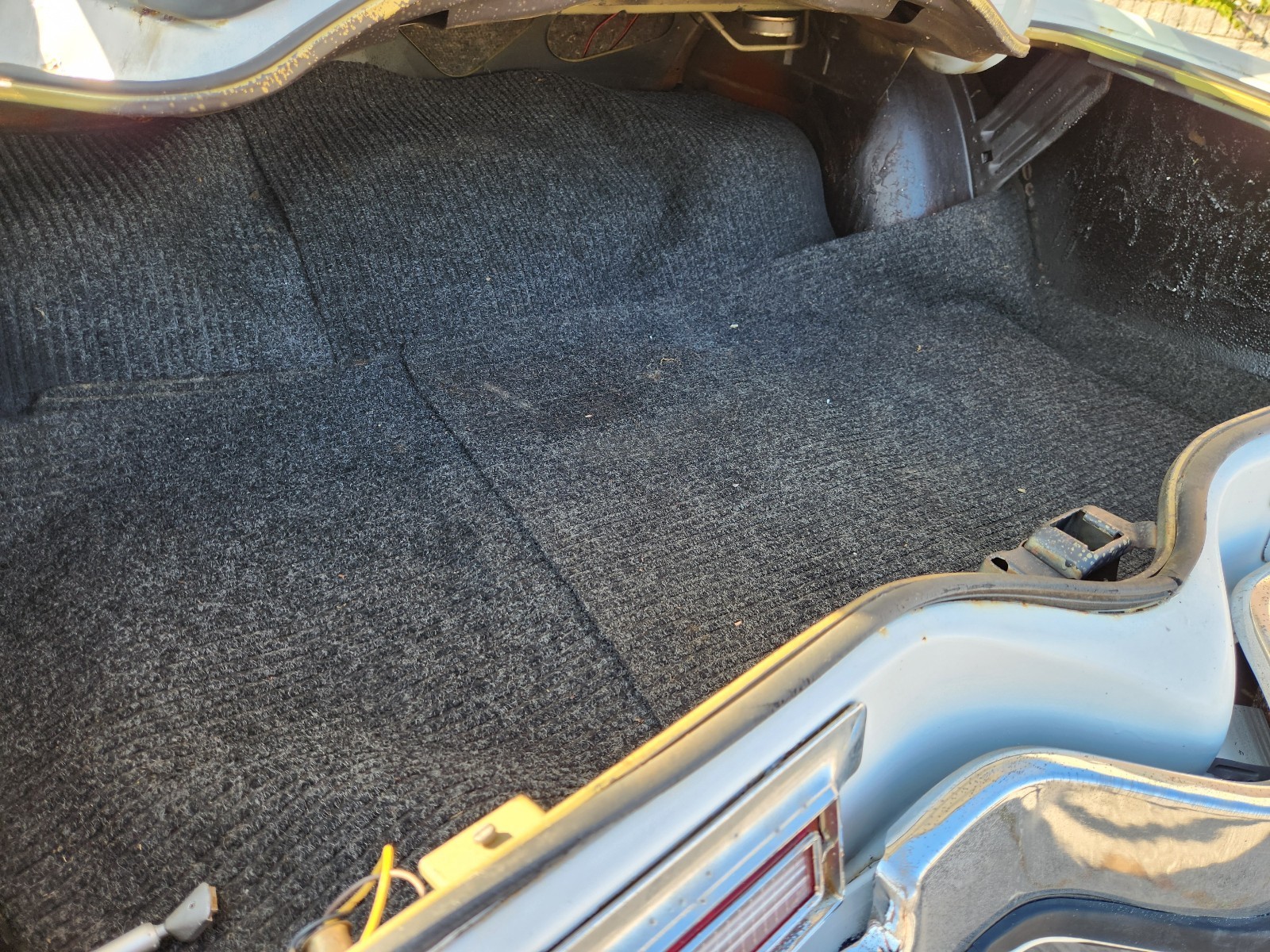 Buick-Riviera-1972-24