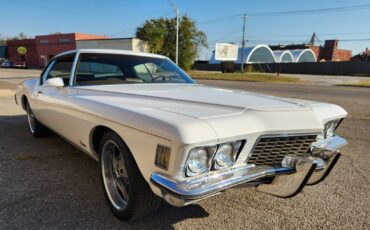 Buick-Riviera-1972-8
