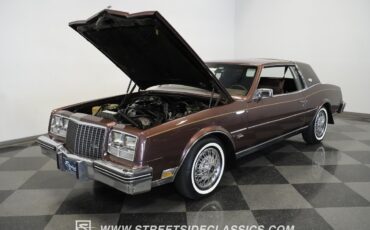 Buick-Riviera-1983-Hardtop-36