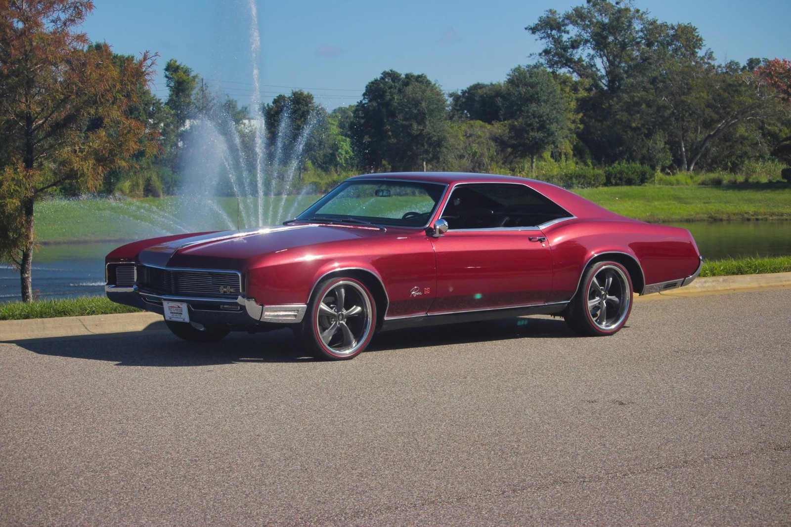 Buick-Riviera-GS-1966-2-Door-20