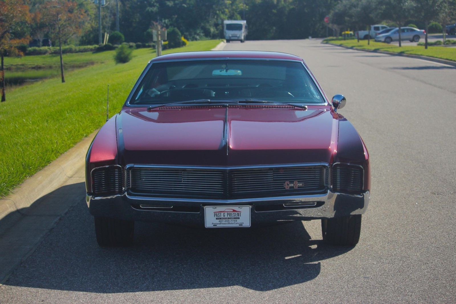 Buick-Riviera-GS-1966-2-Door-9