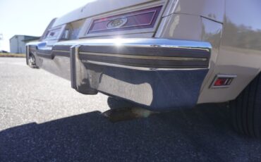 Buick-Riviera-XX-Anniversary-Edition-1983-Coupe-24