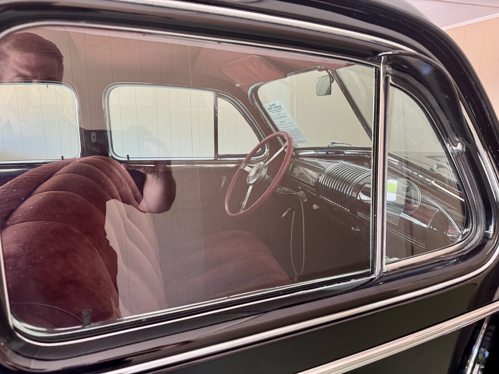 Buick-Roadmaster-1939-Sedan-17