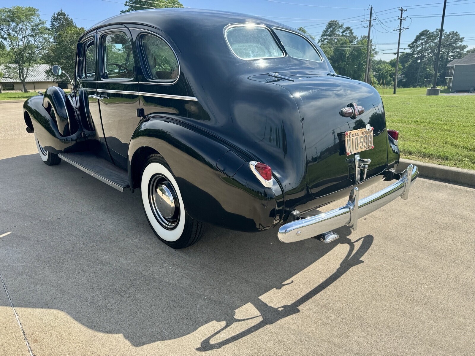 Buick-Roadmaster-1939-Sedan-8