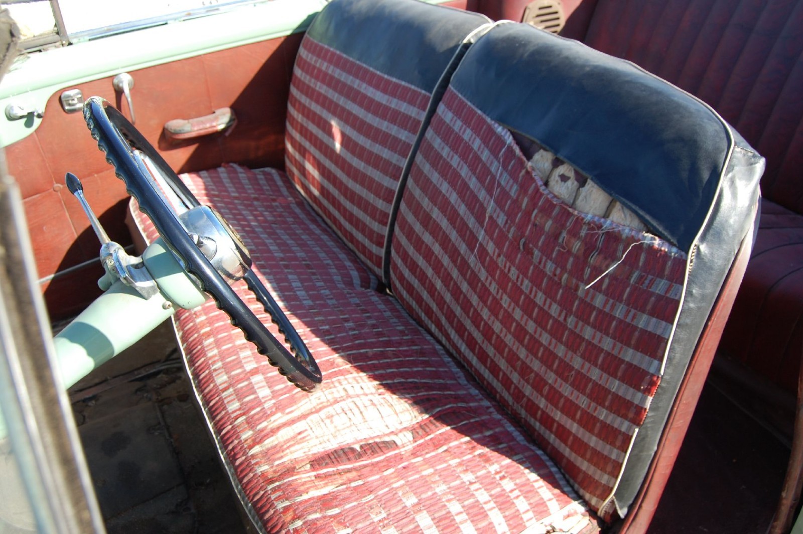 Buick-Roadmaster-1948-Convertible-12