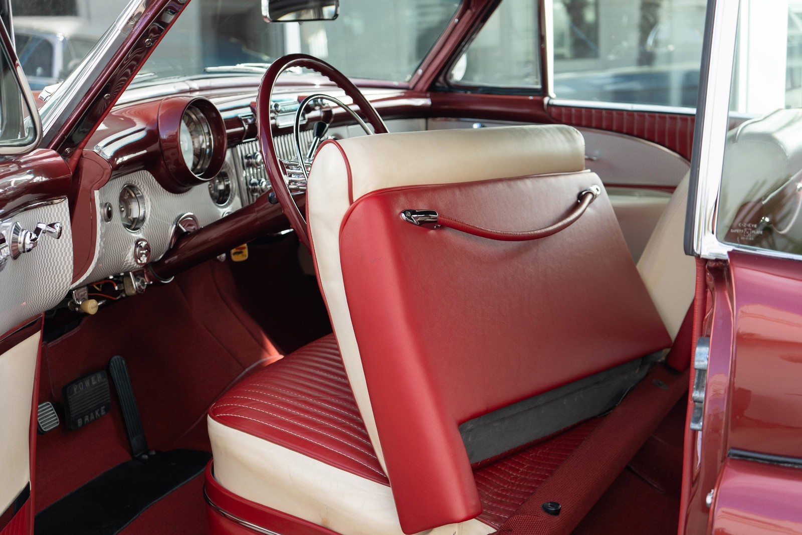 Buick-Skylark-1953-Convertible-16