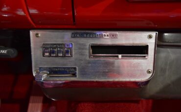 Buick-Skylark-1963-Classic-Car-39