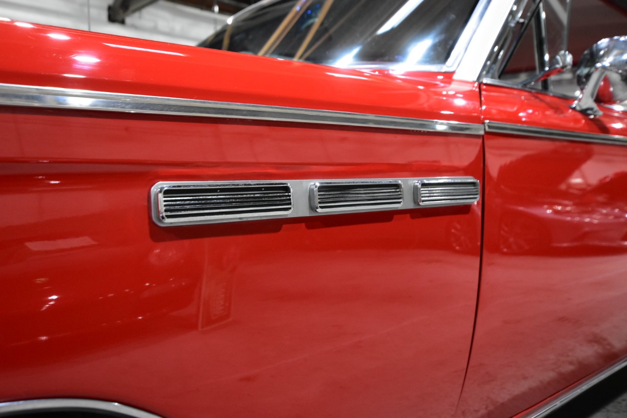 Buick-Skylark-1963-Classic-Car-9