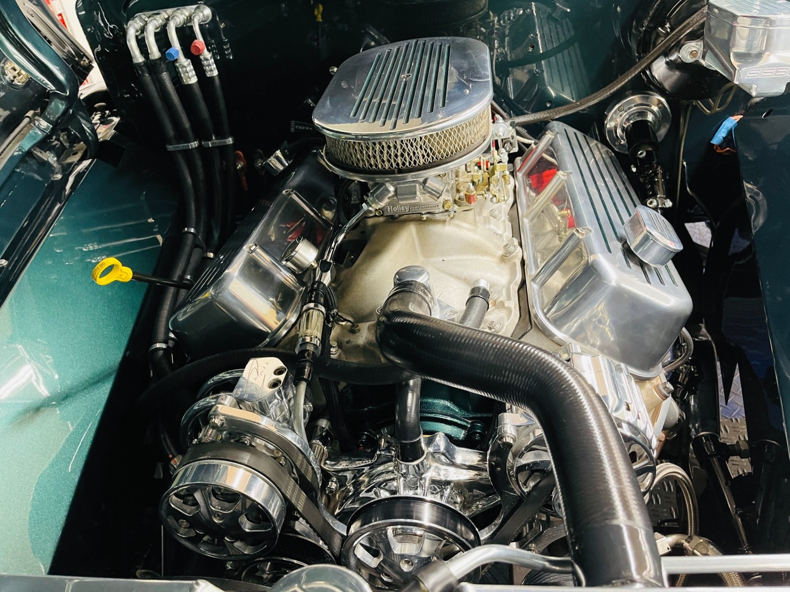 Buick-Special-1948-2-Door-11