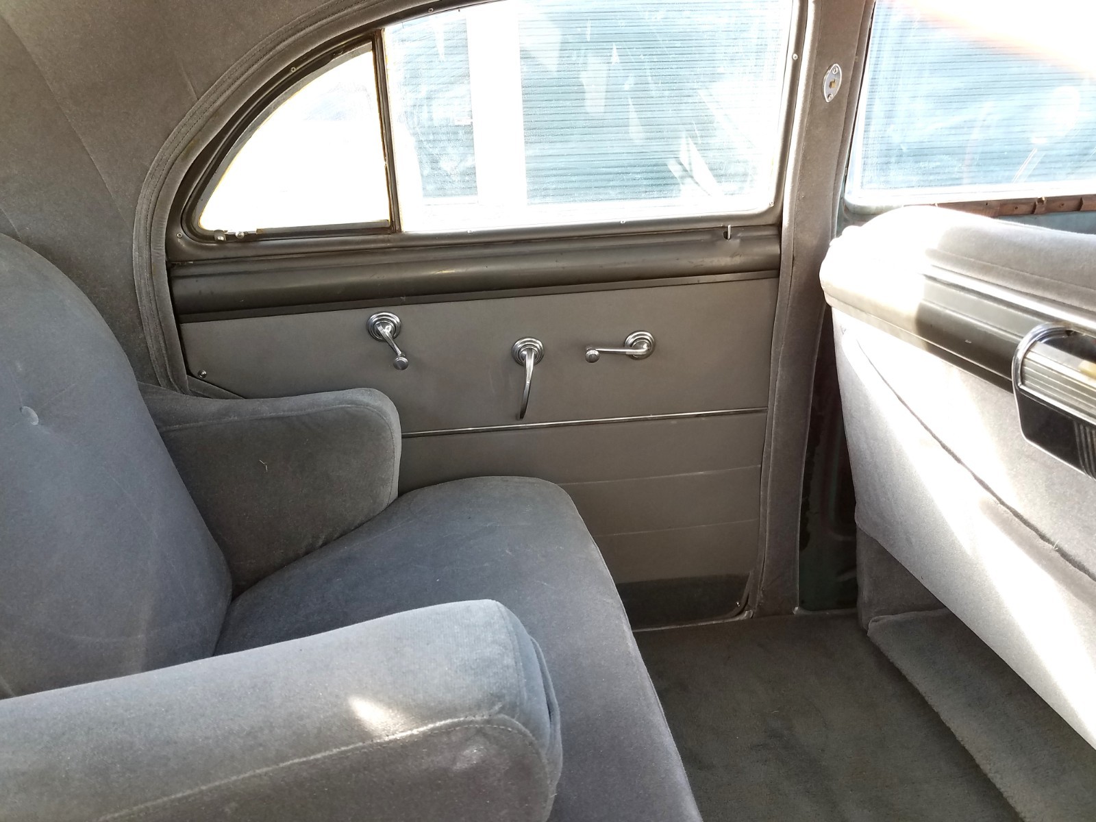 Buick-Super-1947-Sedan-15