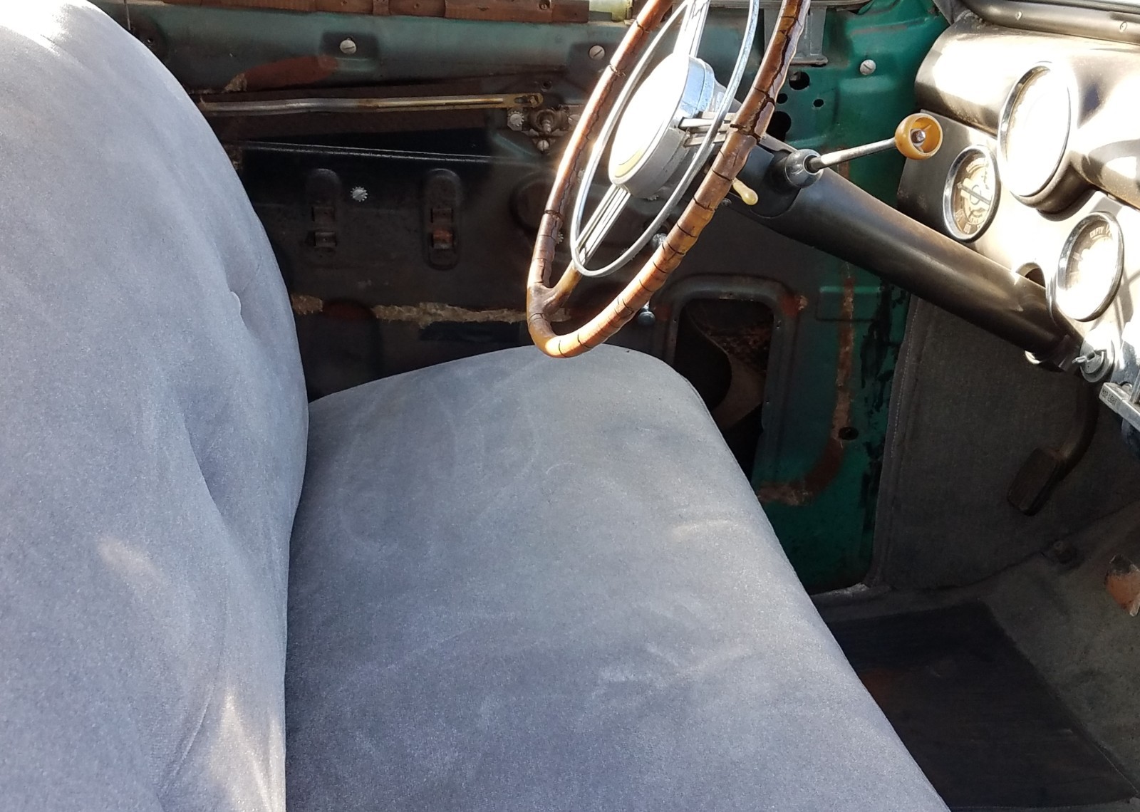 Buick-Super-1947-Sedan-16