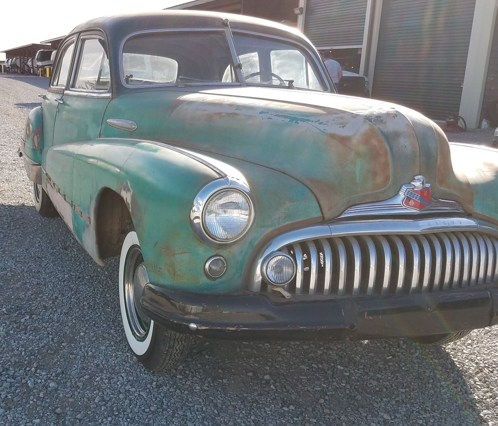 Buick-Super-1947-Sedan-3