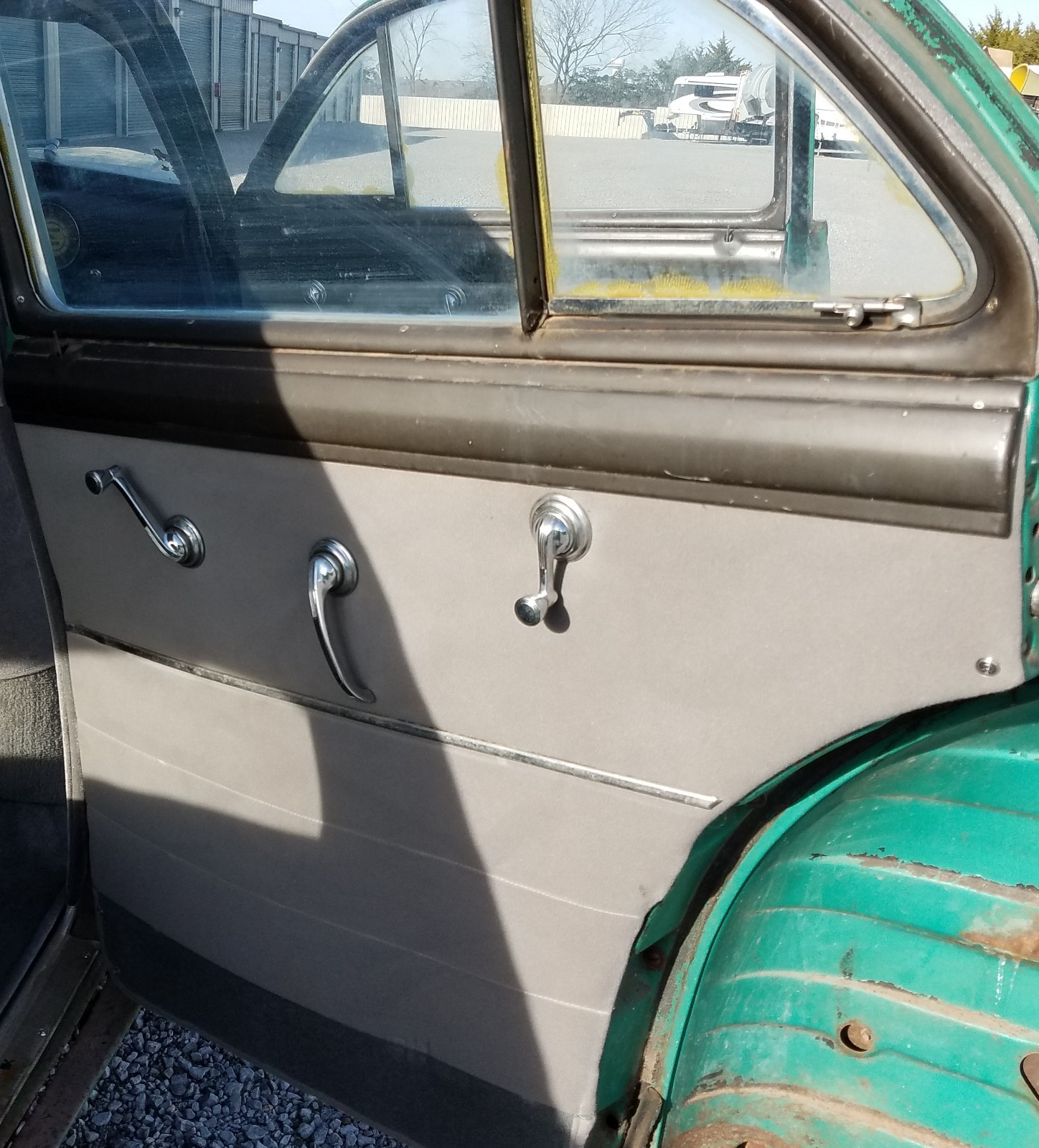 Buick-Super-1947-Sedan-9