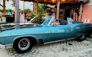 Buick-Wildcat-1967-Blue-Black-1