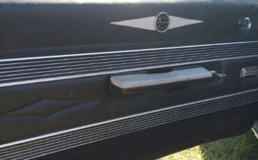 Buick-Wildcat-1967-Blue-Black-18