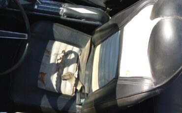 Buick-Wildcat-1967-Blue-Black-4