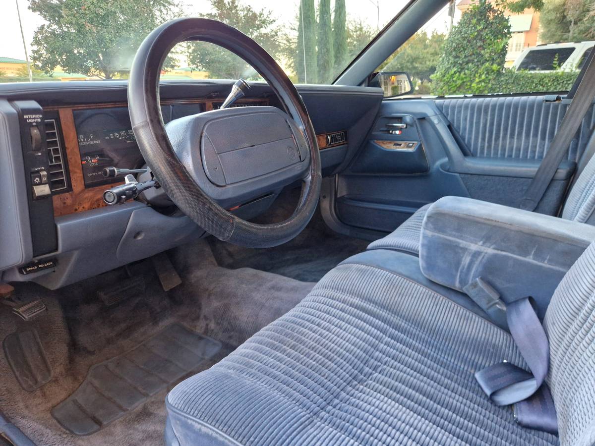 Buick-century-1994-11