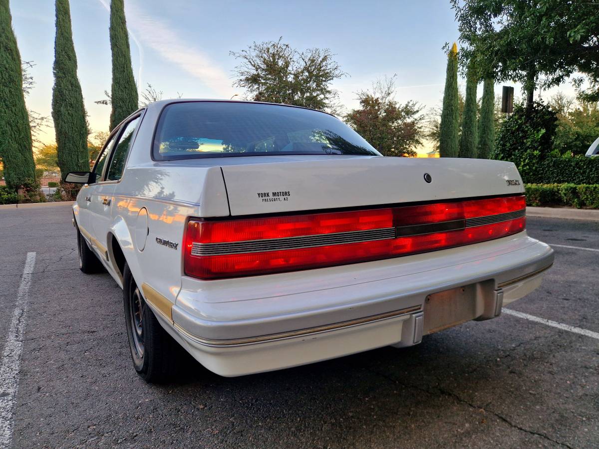 Buick-century-1994-3