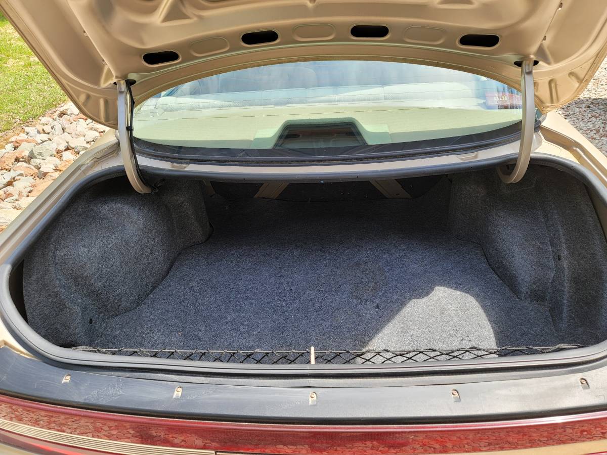 Buick-century-1995-11