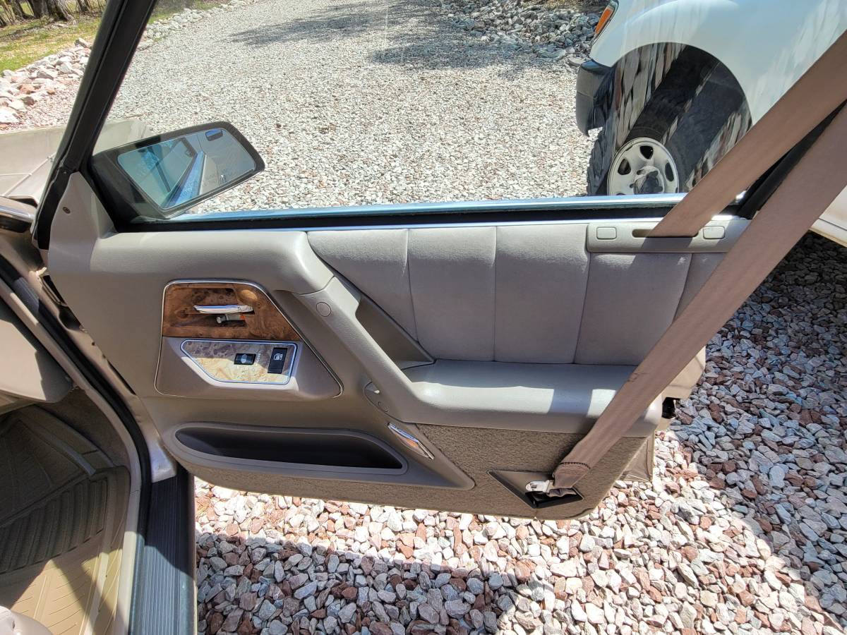 Buick-century-1995-19