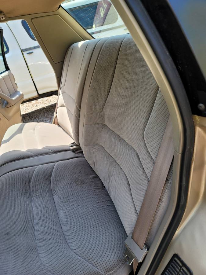 Buick-century-1995-21