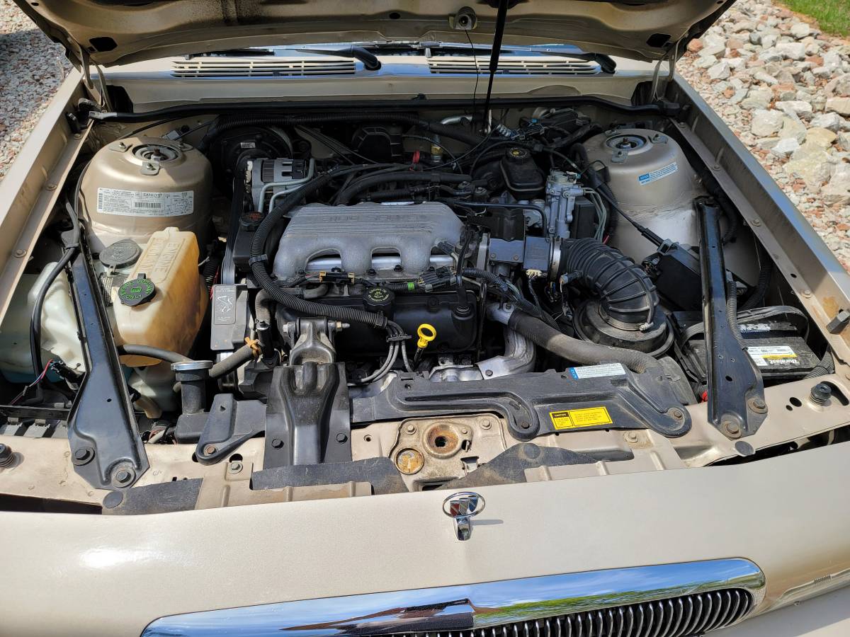 Buick-century-1995-6