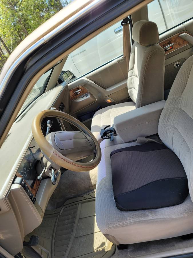 Buick-century-1995-8