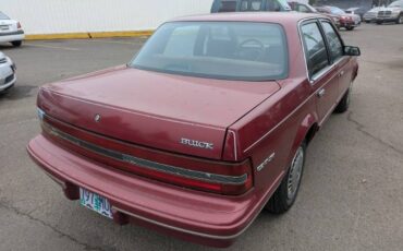 Buick-century-1996-4