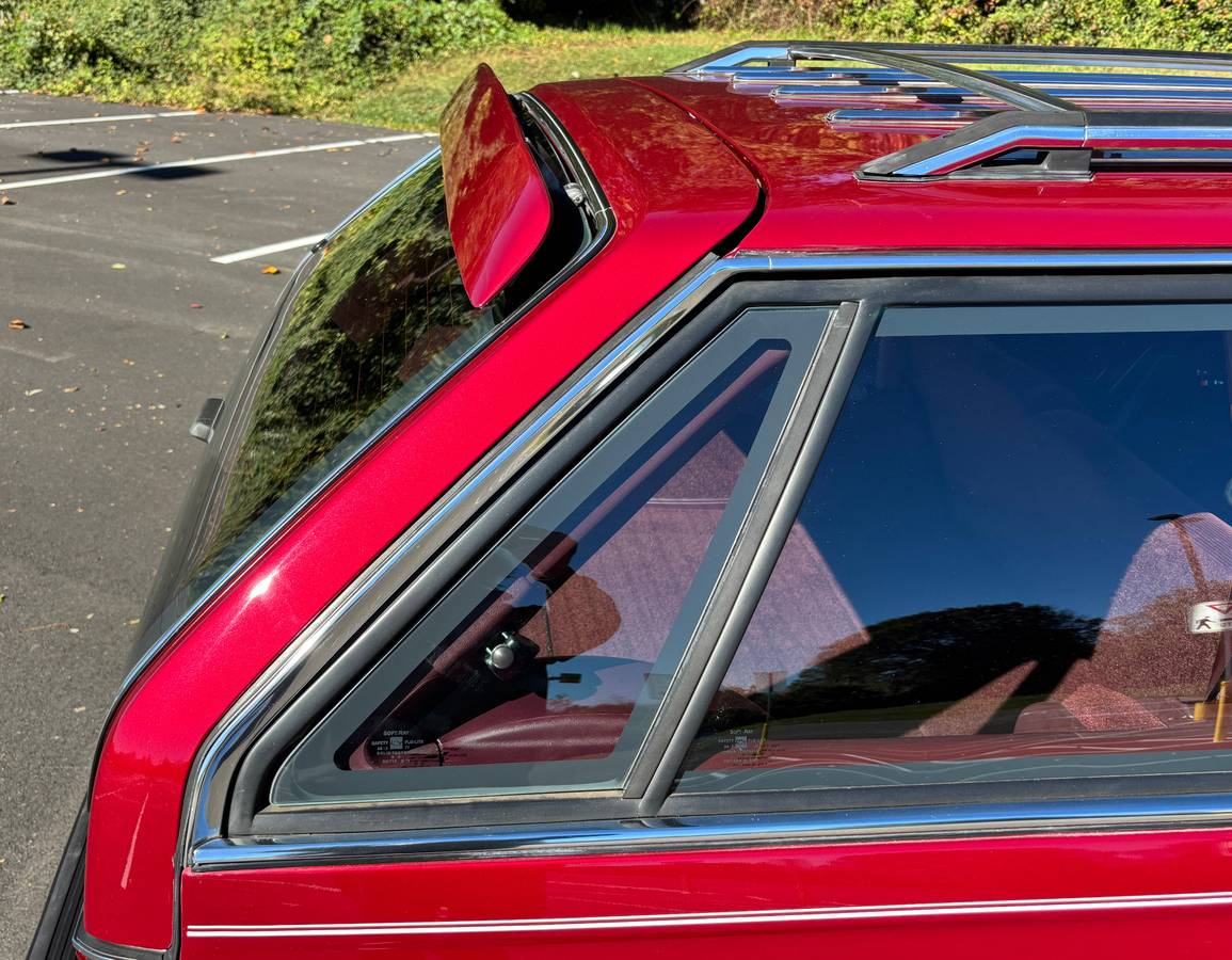 Buick-century-wagon-1996-red-17