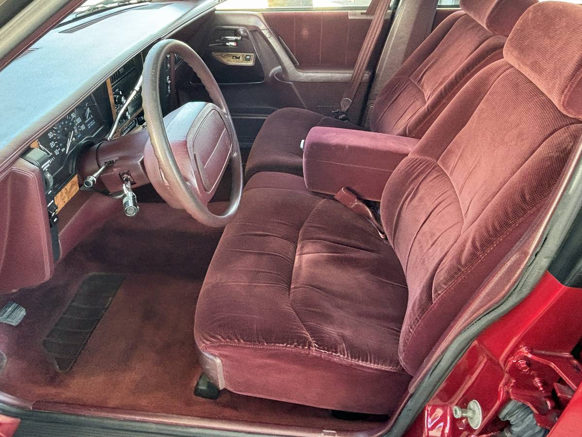 Buick-century-wagon-1996-red-8