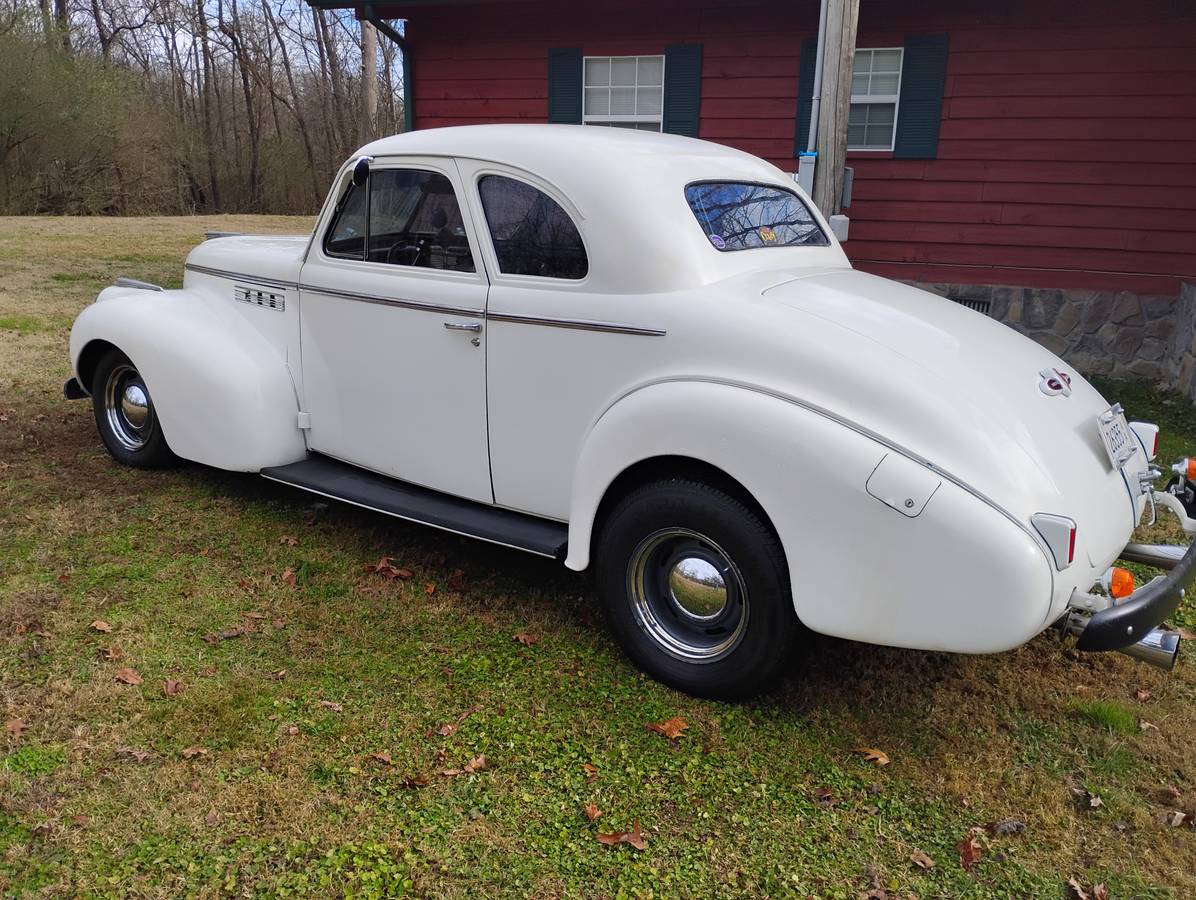 Buick-coupe-1940-4