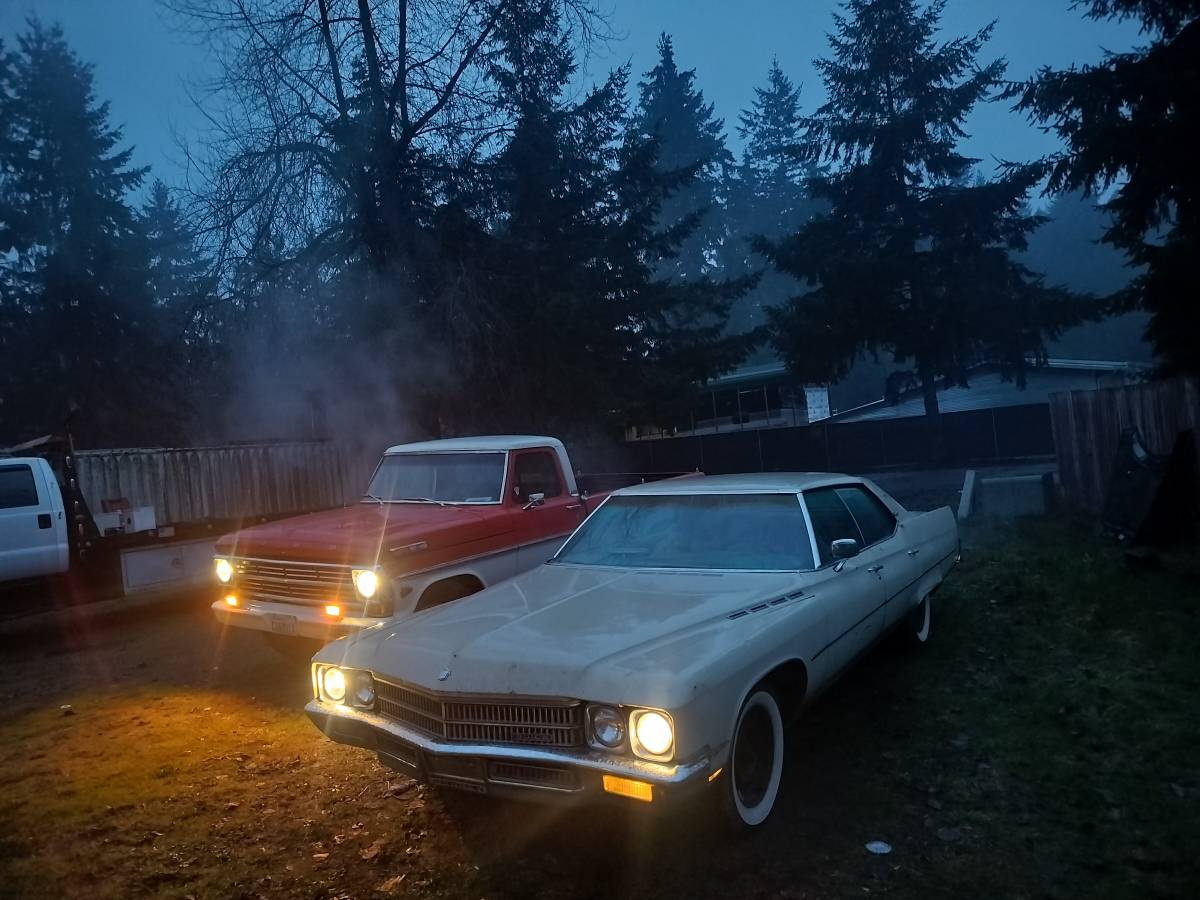 Buick-electra-1971-white-1