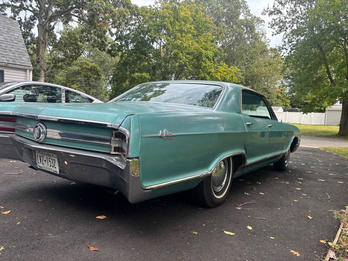 Buick-lesabre-1965-green-6