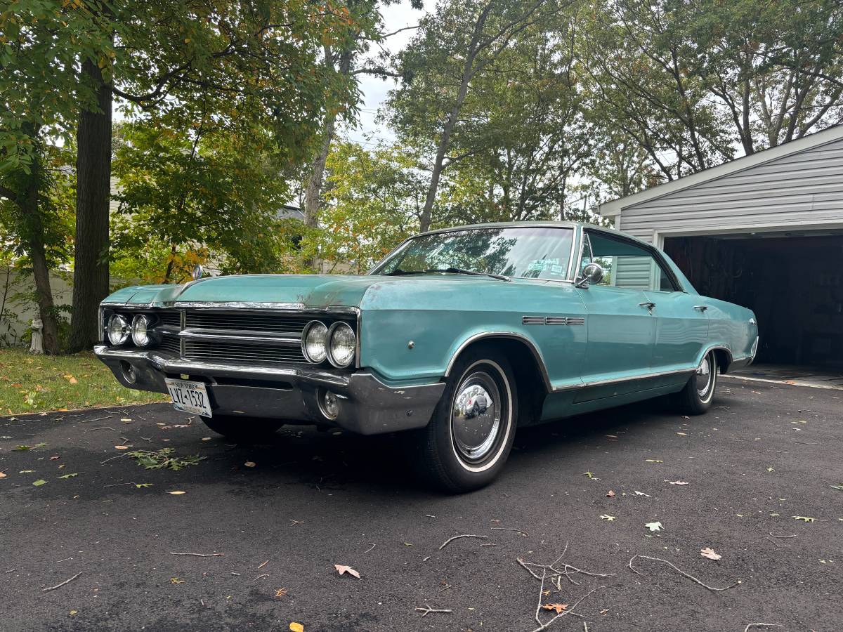 Buick-lesabre-1965-green-8