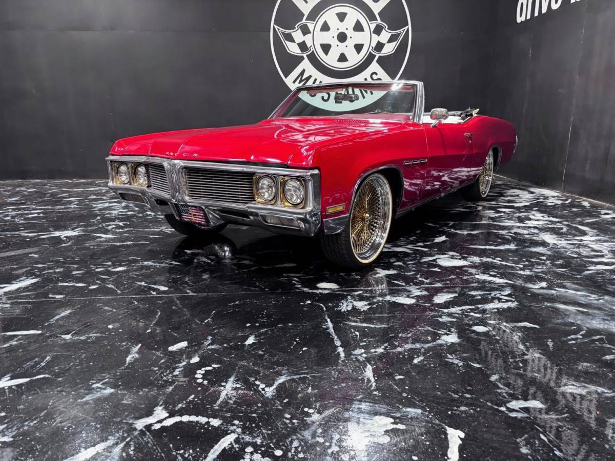 Buick-lesabre-1970-red-2