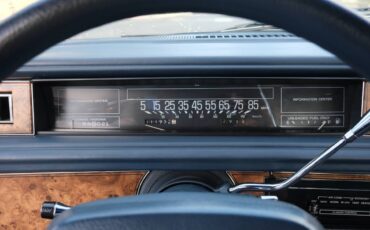 Buick-lesabre-custom-1990-white-10