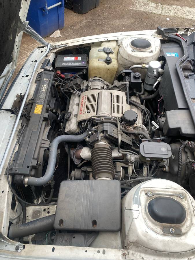 Buick-lesabre-custom-1990-white-16