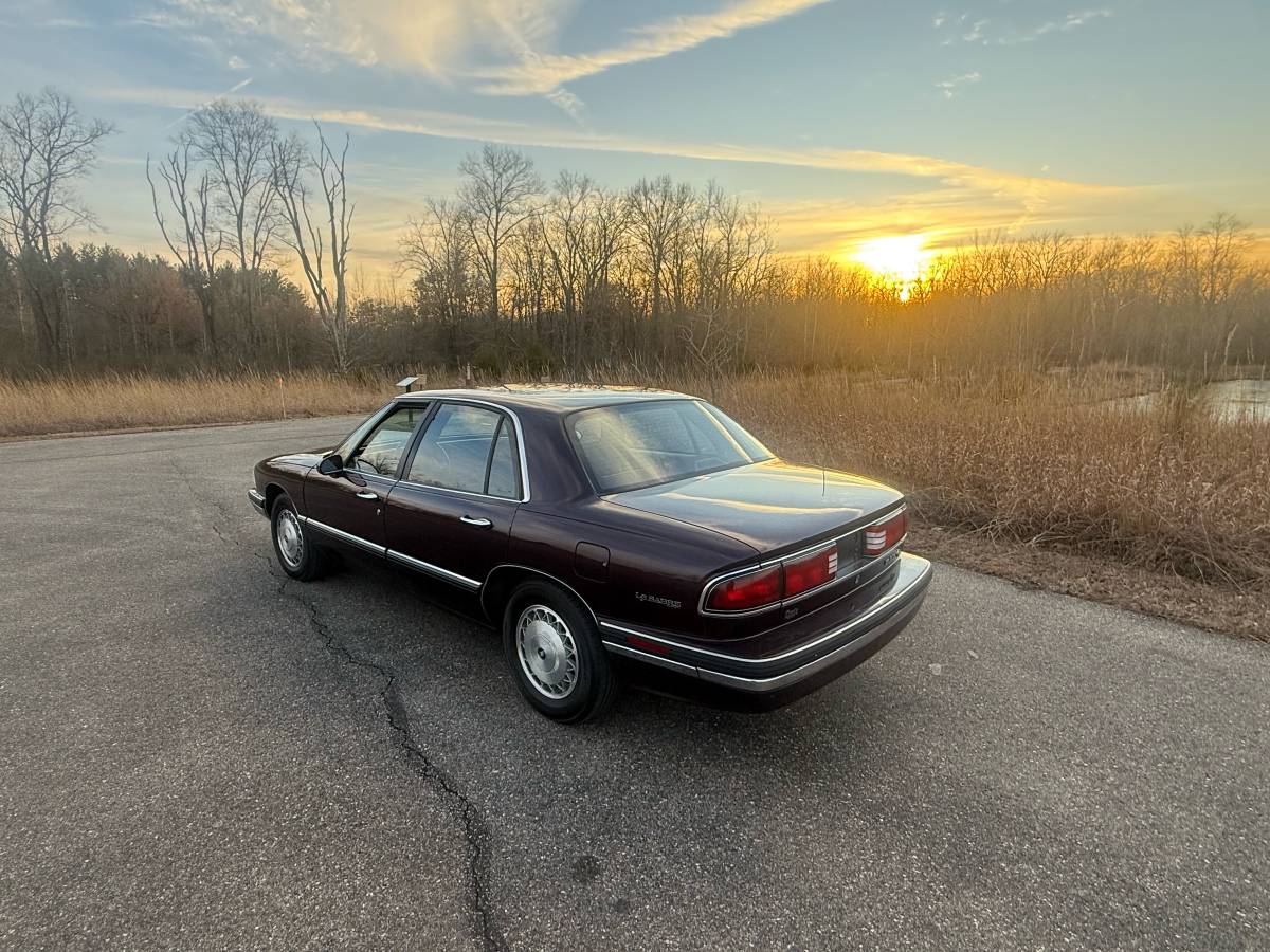 Buick-lesabre-custom-1995-custom-13