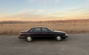 Buick-lesabre-custom-1995-custom-17