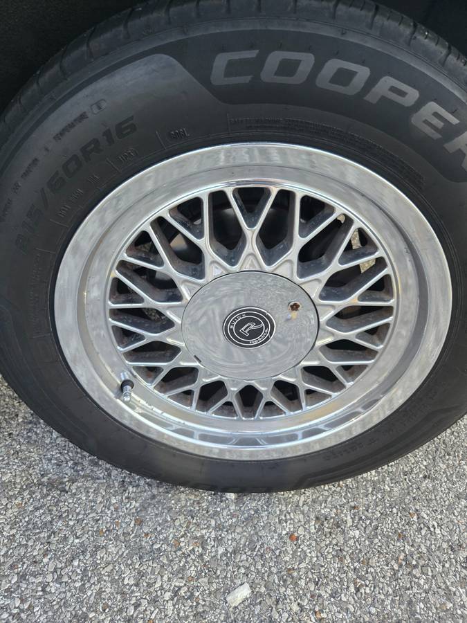 Buick-reatta-1990-black-7