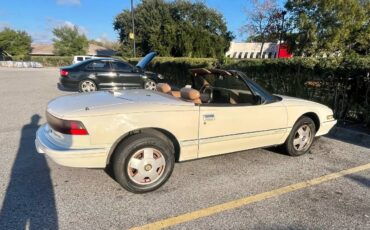 Buick-reatta-1990-white