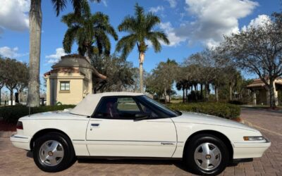 Buick reatta convertible 1990