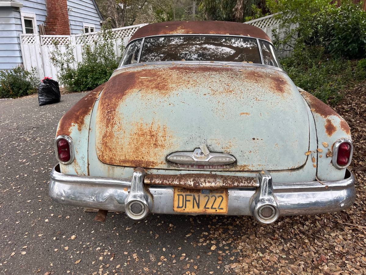 Buick-regal-1950-grey-2
