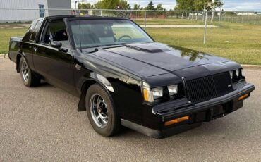 Buick-regal-1987-black