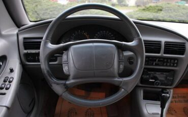 Buick-regal-custom-1995-red-15