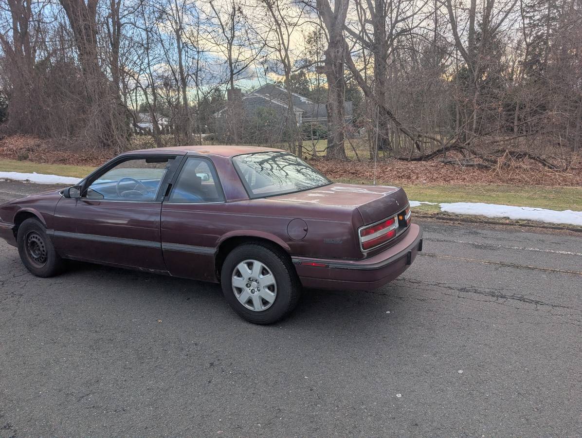 Buick-regal-custom-coupe-1993-1